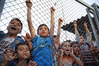 County Judge Expects to Shelter Unaccompanied Immigrant Children in Dallas