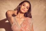 Trivikram, Trivikram, meenakshi chaudary in talks for guntur kaaram, Pooja hegde