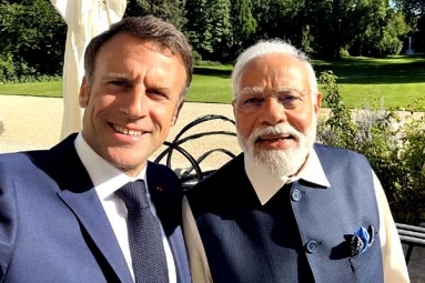 France and Indian Prime Ministers Share Their Friendship on Social Media